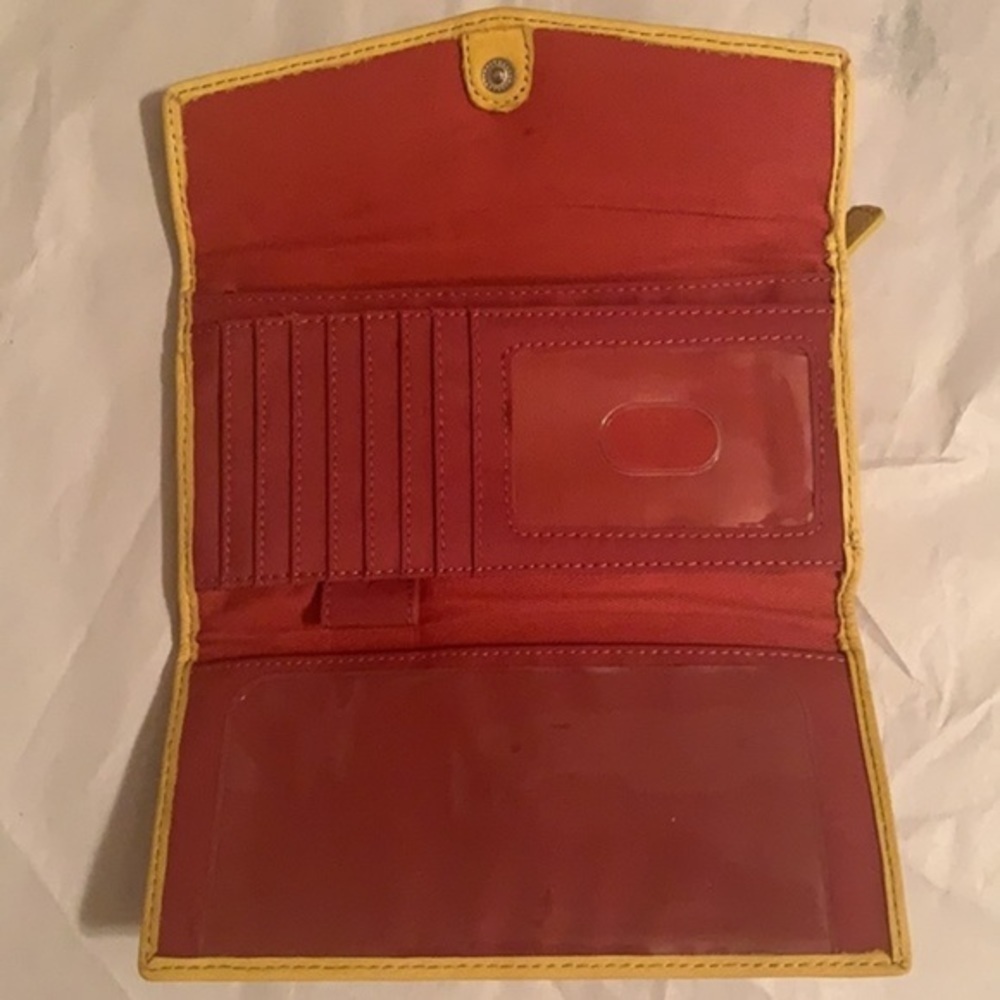 𝅺Fossil multicolor geometric pattern wallet - Picture 5 of 9
